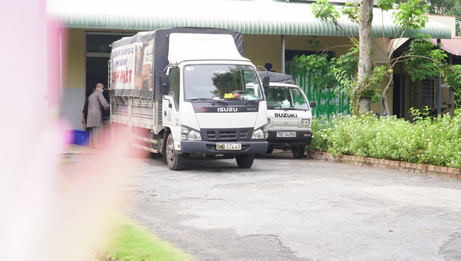 Continuing to support people in need in the Covid-19 pandemic of Hoang Phap Pagoda (series 4)